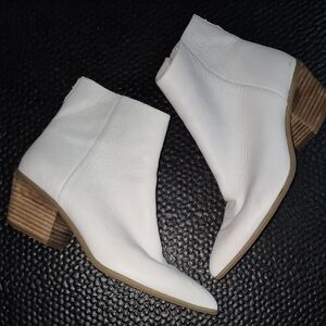 zara White Leather Ankle Boots